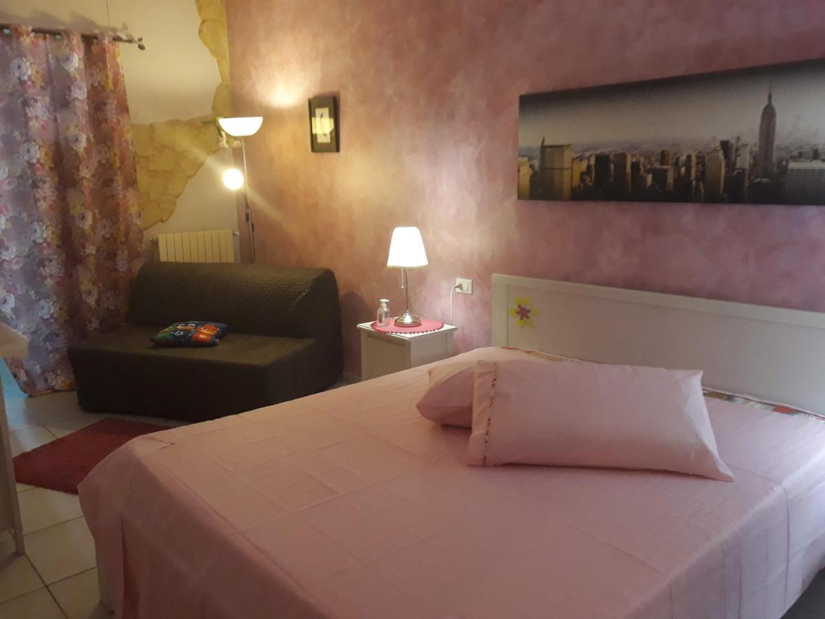 Suites Rome 페스카라 외부 사진