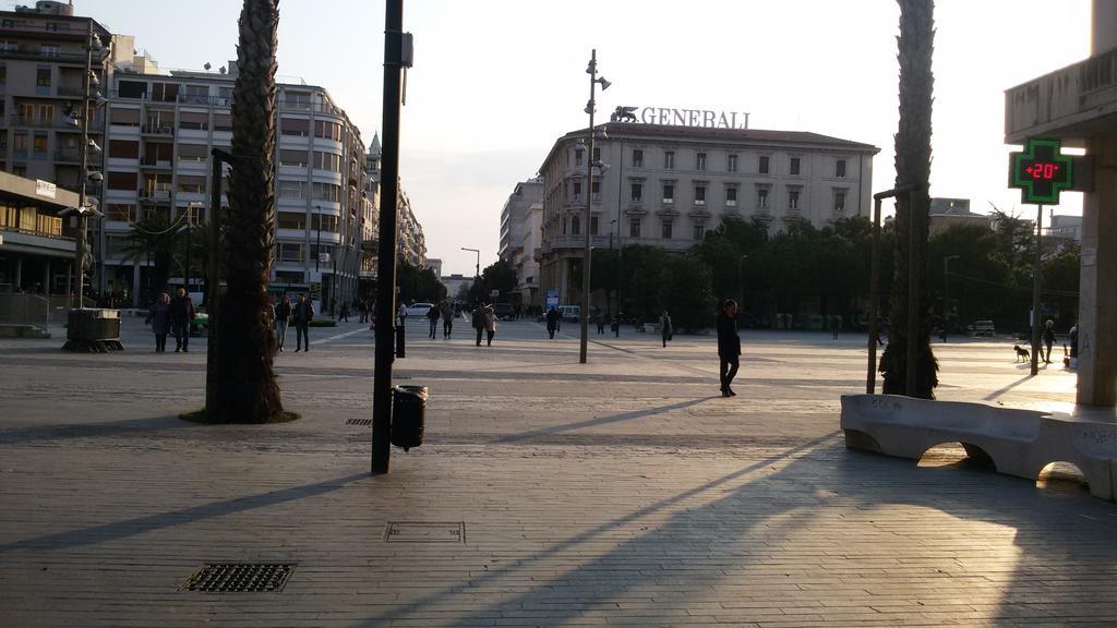 Suites Rome 페스카라 외부 사진