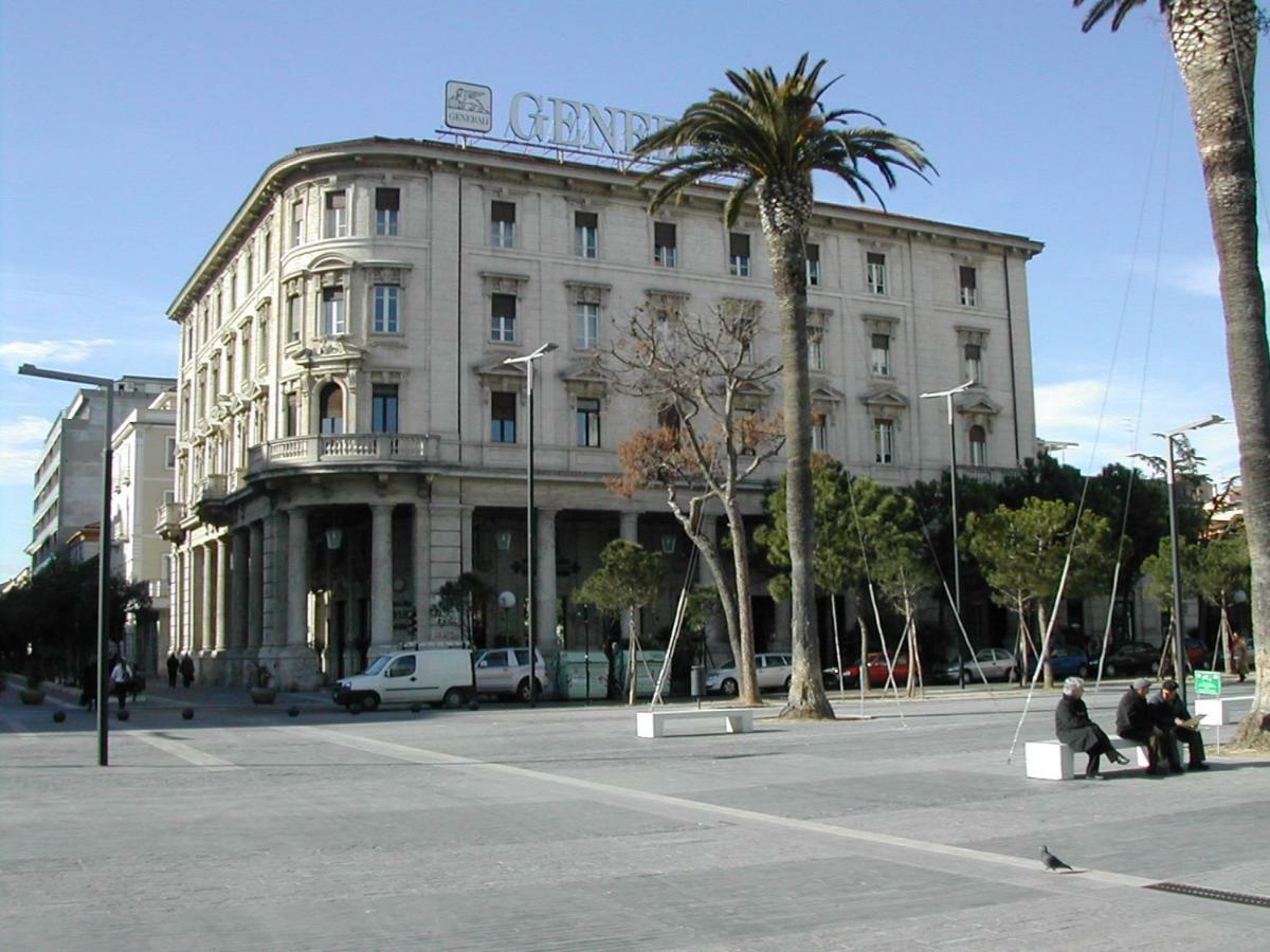 Suites Rome 페스카라 외부 사진
